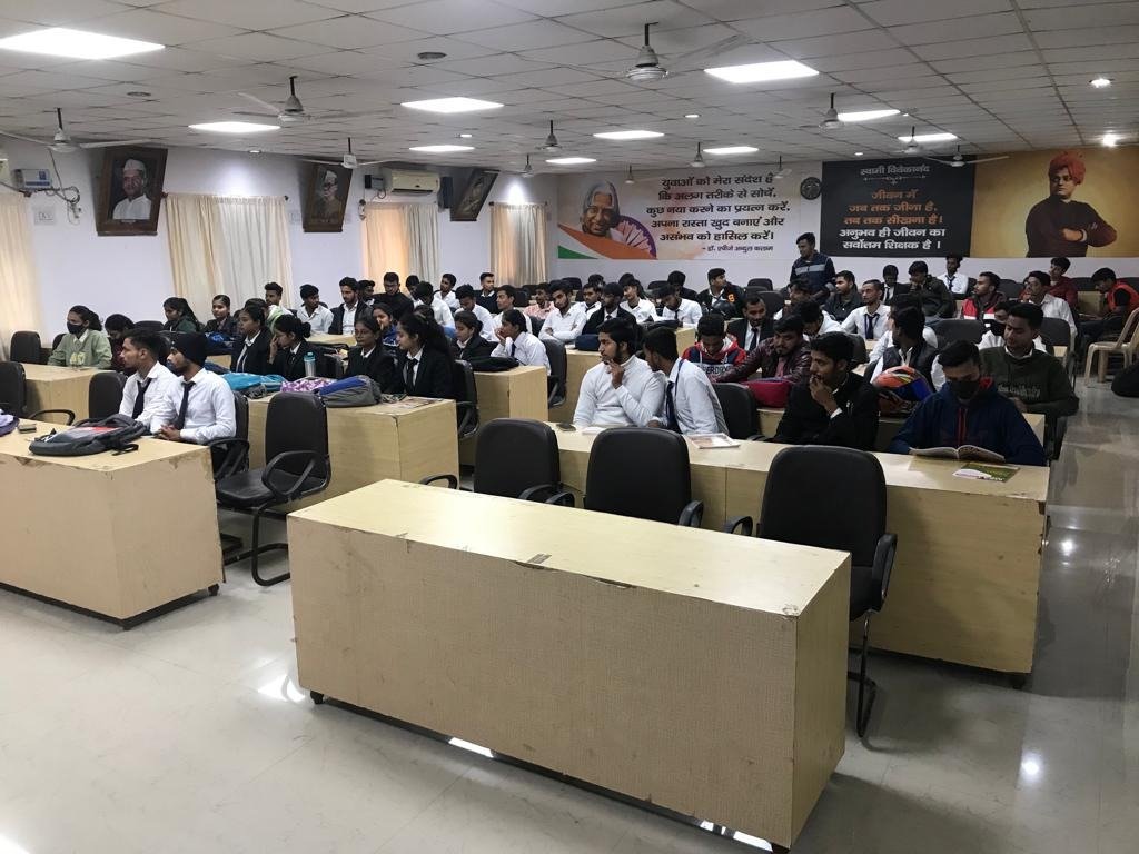 WhatsApp Image 2025-11-01 at 07.02.09 (1)